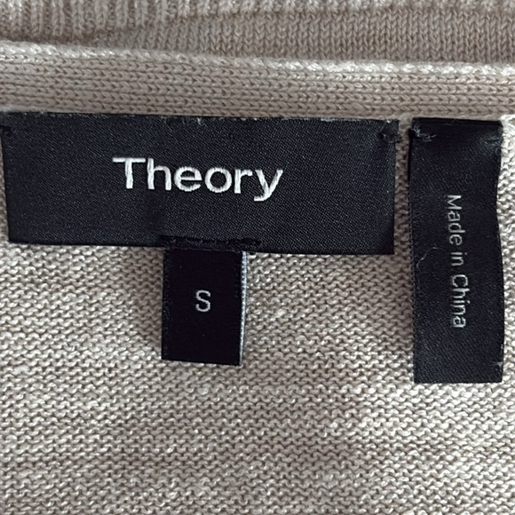 Theory V Neck Linen & Viscose Pullover Knit Top in Beige - Size Small - Picture 4 of 7